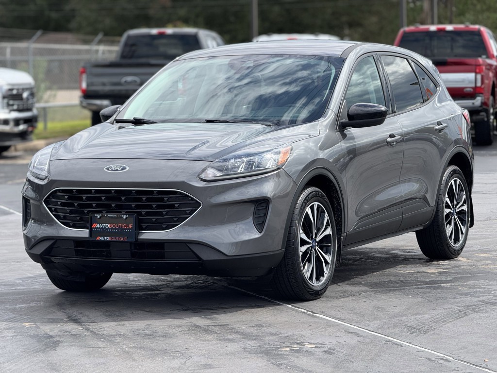 2022 Ford Escape Image 5