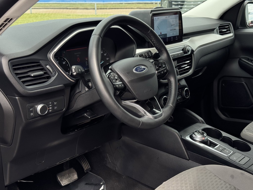 2022 Ford Escape Image 12