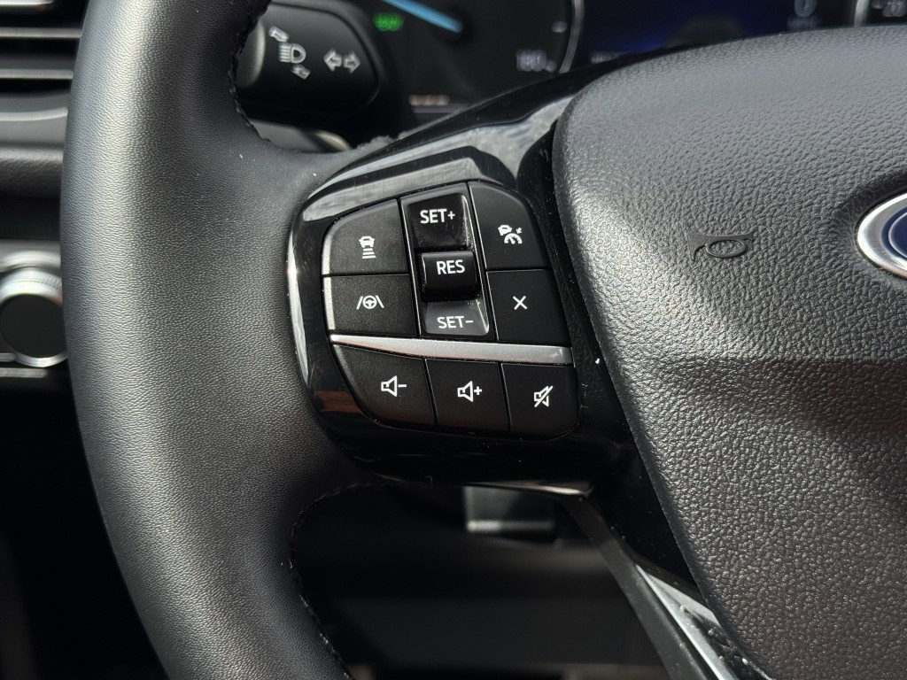 2022 Ford Escape Image 16