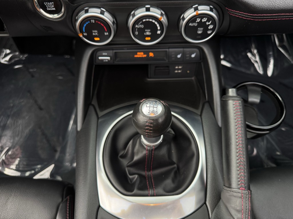 2019 Mazda MX-5 Miata Image 19