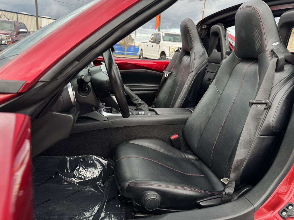 2019 Mazda MX-5 Miata Image 23