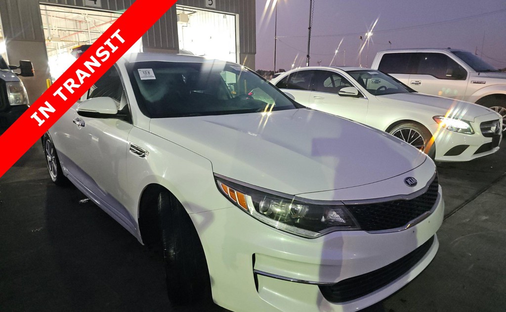 2018 Kia Optima Image 5