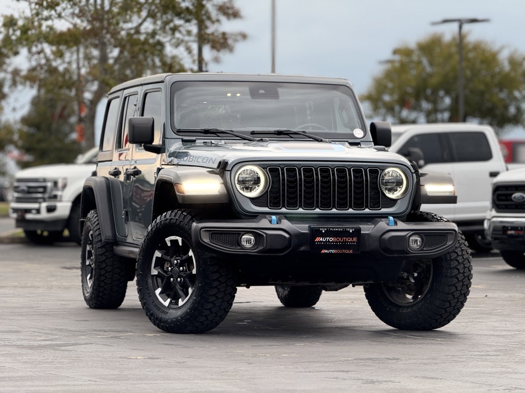 2024 Jeep Wrangler Image 3