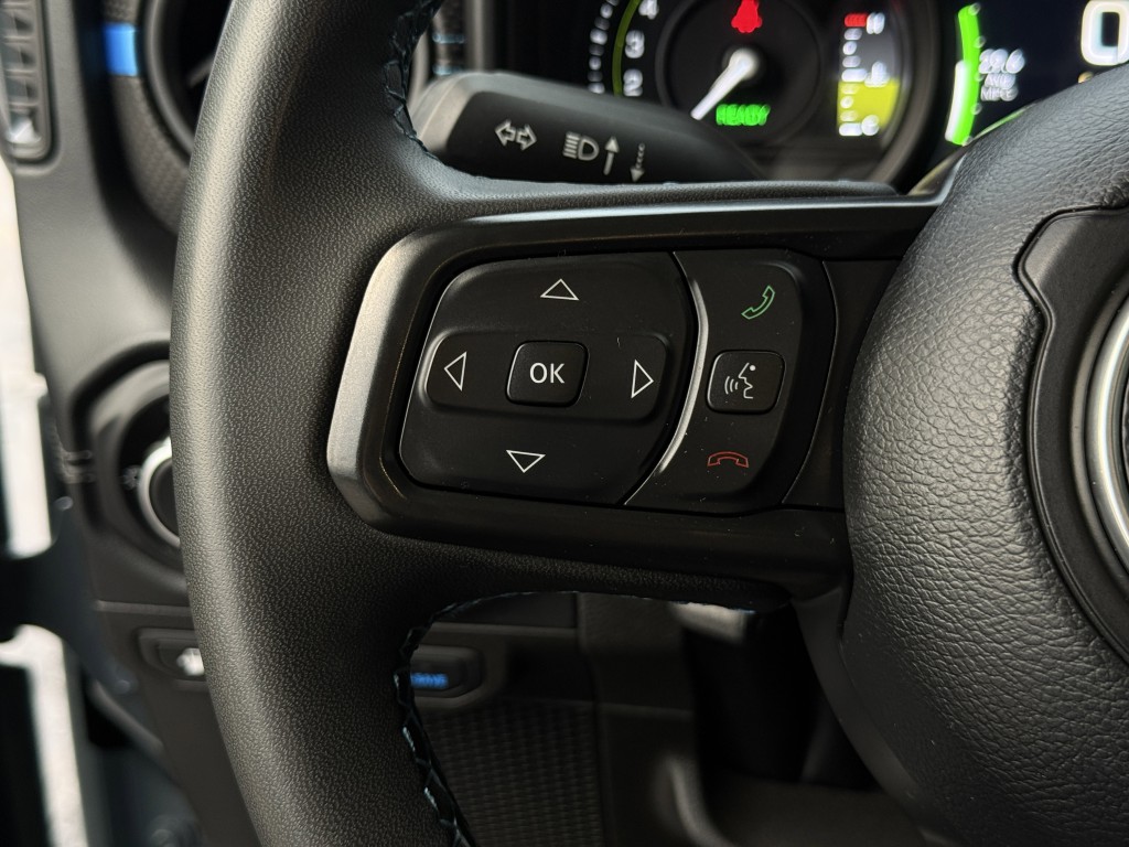 2024 Jeep Wrangler Image 17