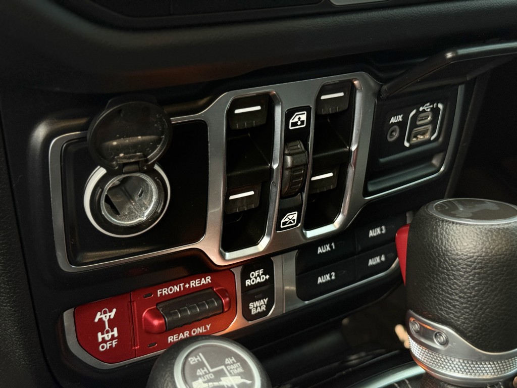 2024 Jeep Wrangler Image 23