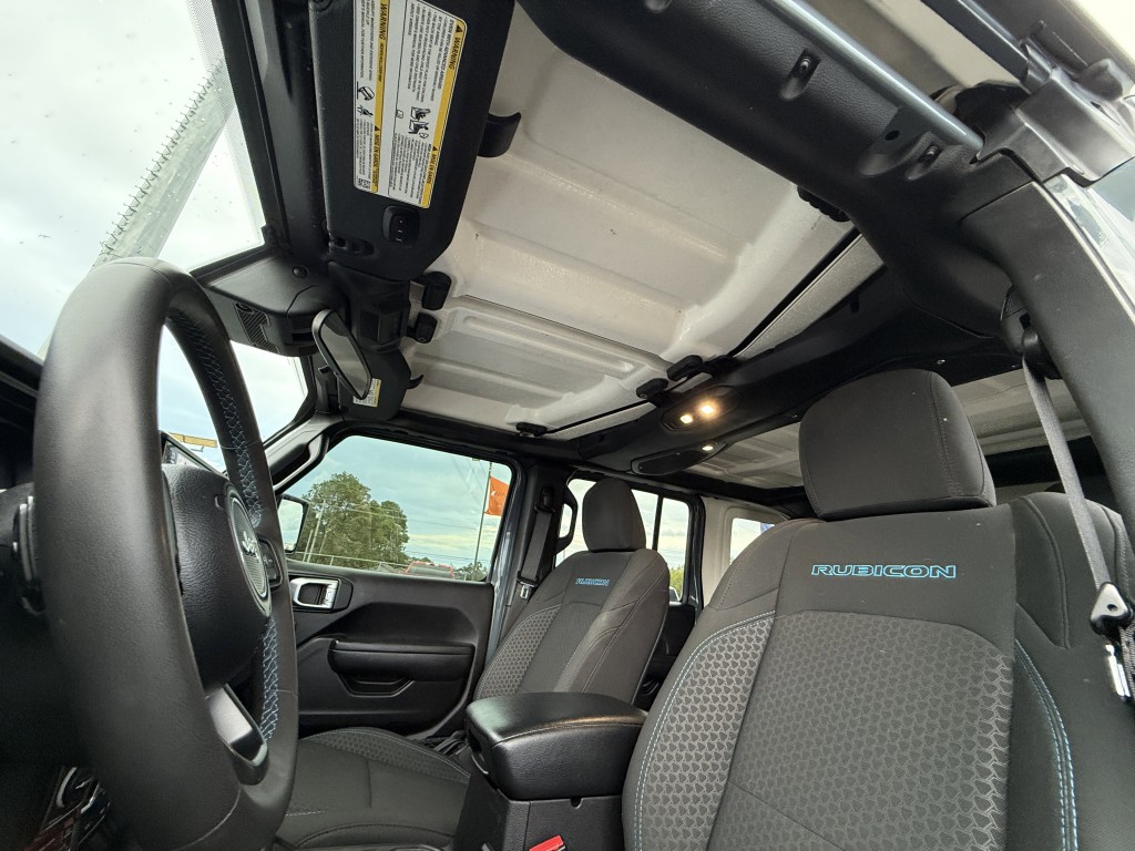 2024 Jeep Wrangler Image 30