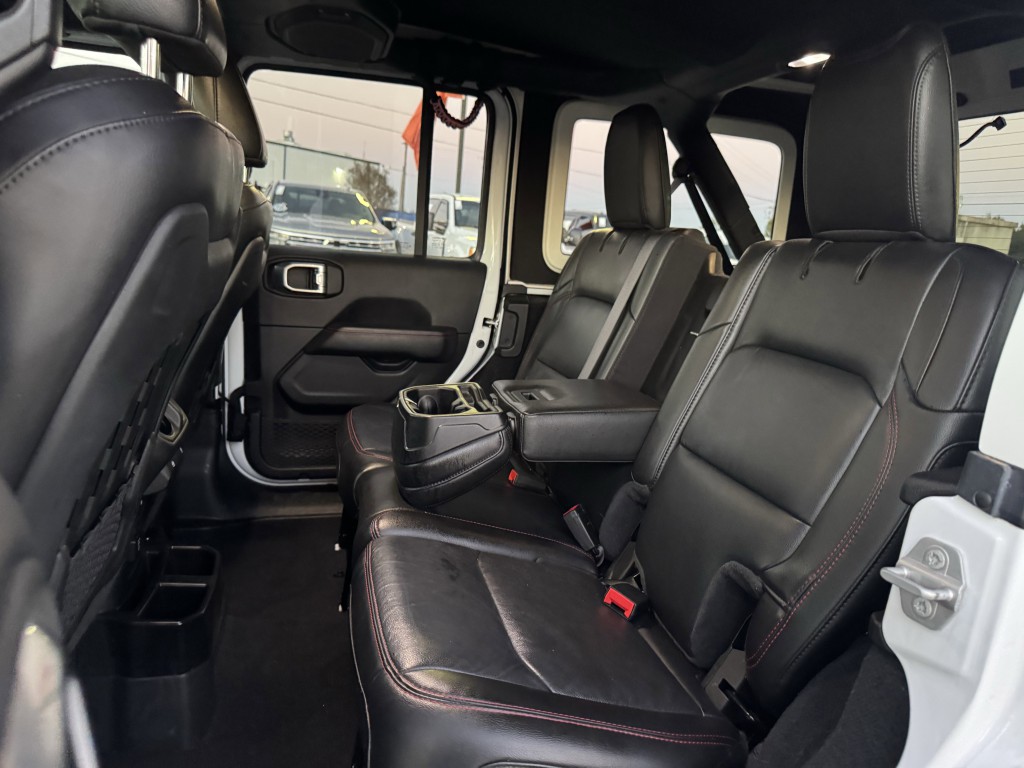 2022 Jeep Wrangler Image 26