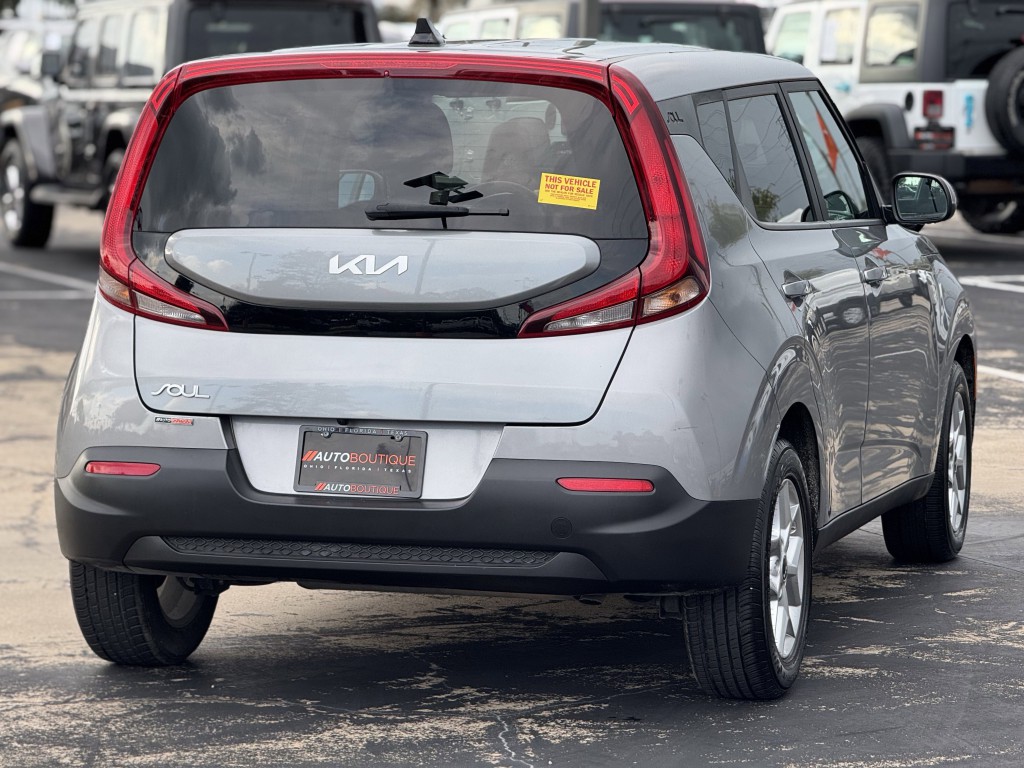 2022 Kia Soul Image 10