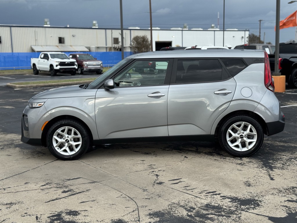 2022 Kia Soul Image 11