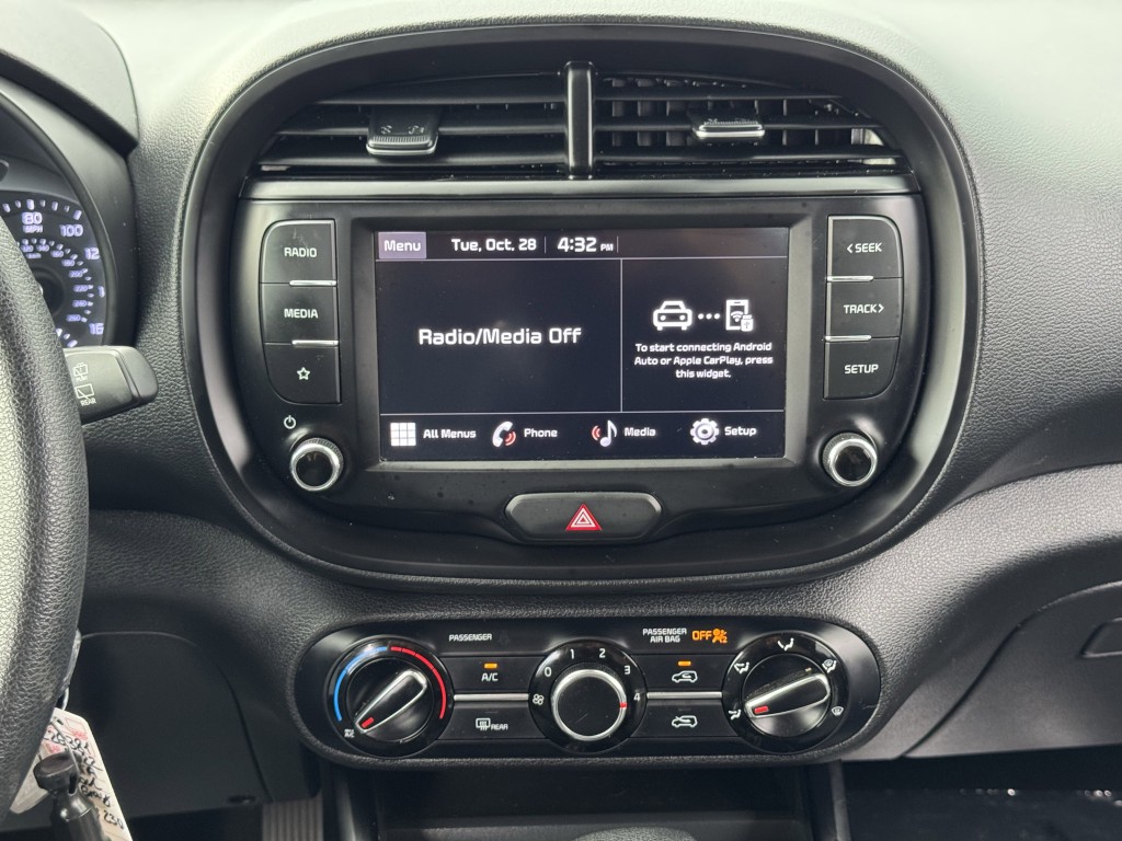 2022 Kia Soul Image 19