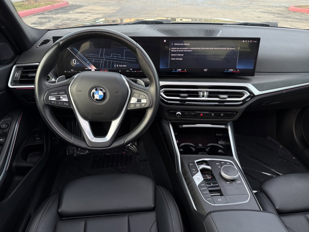 2023 BMW 3 Series Image 16