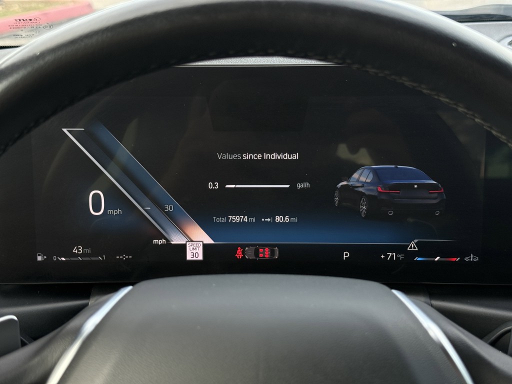 2023 BMW 3 Series Image 23