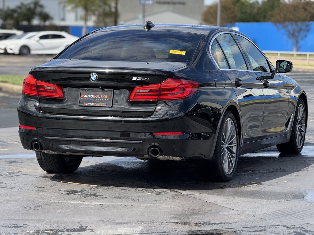 2019 BMW 5 Series Image 10