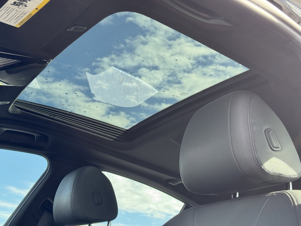 2019 BMW 5 Series Image 28