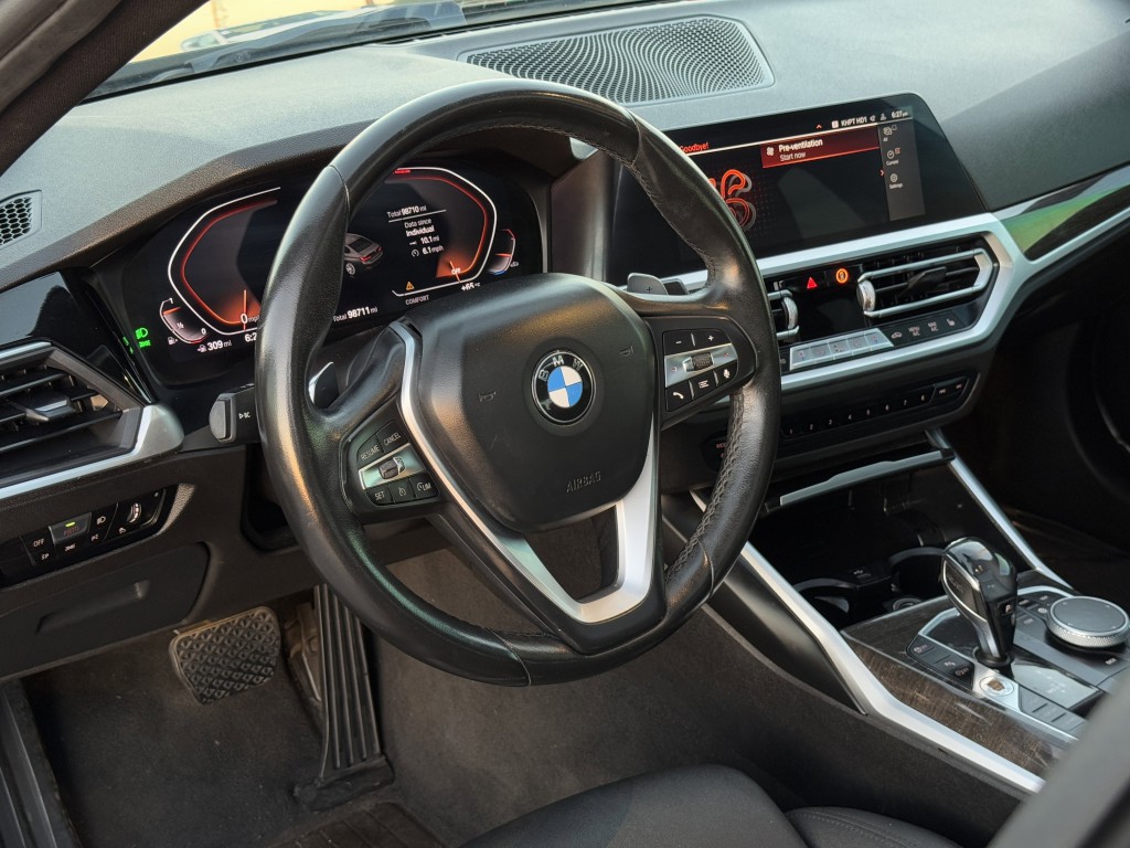2020 BMW 3 Series Image 13