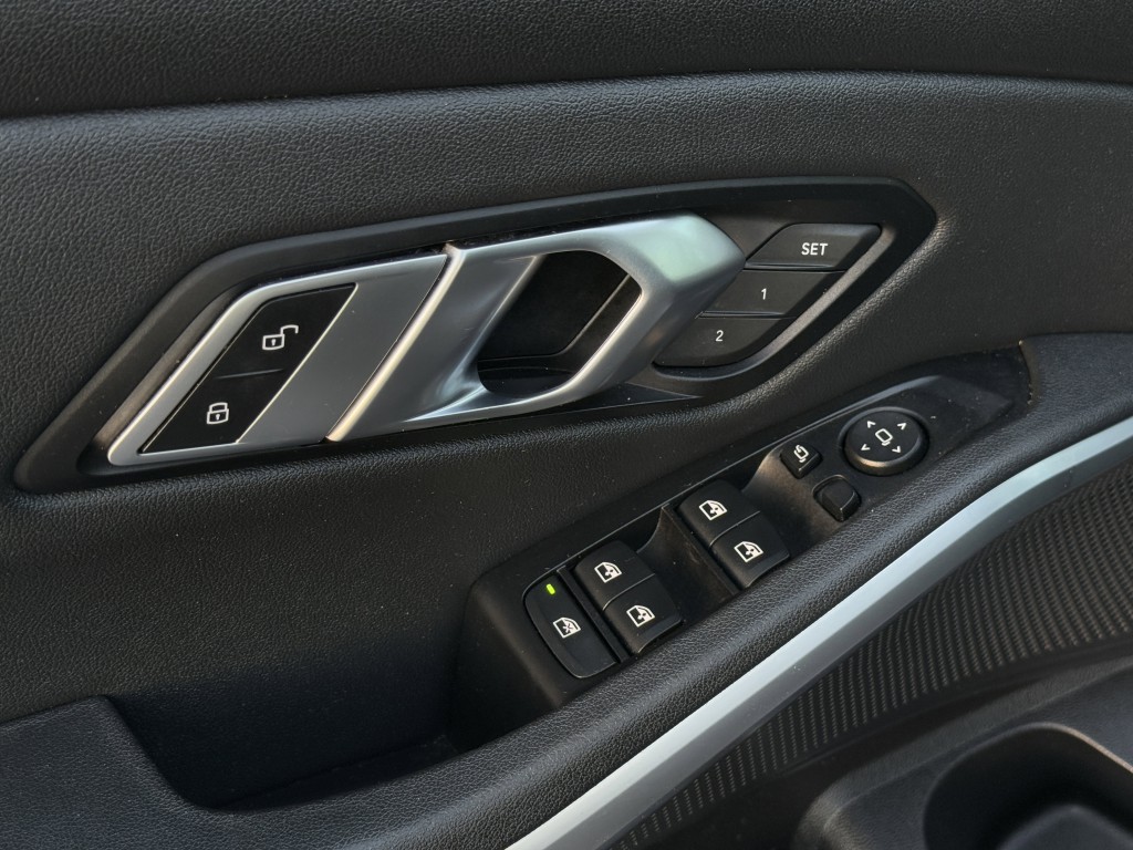 2020 BMW 3 Series Image 26