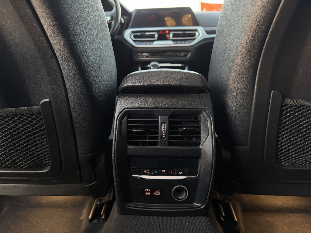 2020 BMW 3 Series Image 33