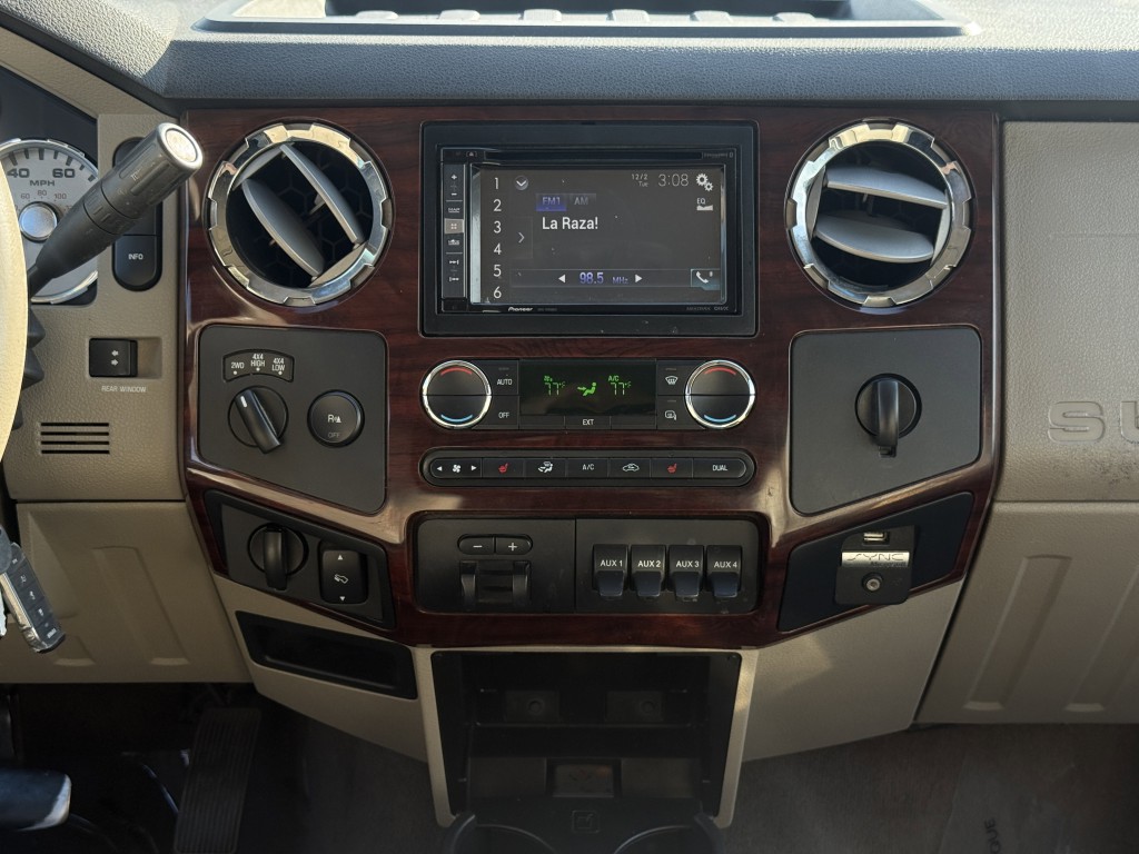 2009 Ford F-250 Image 20