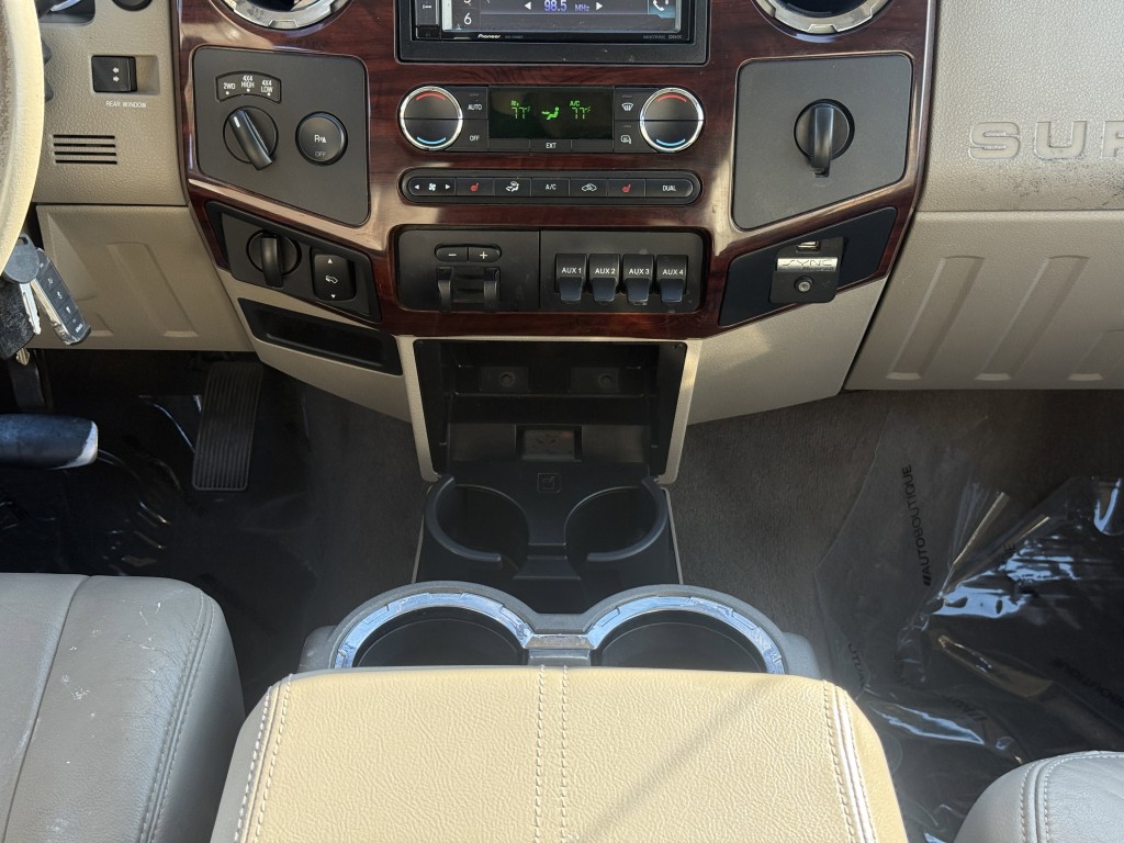 2009 Ford F-250 Image 21