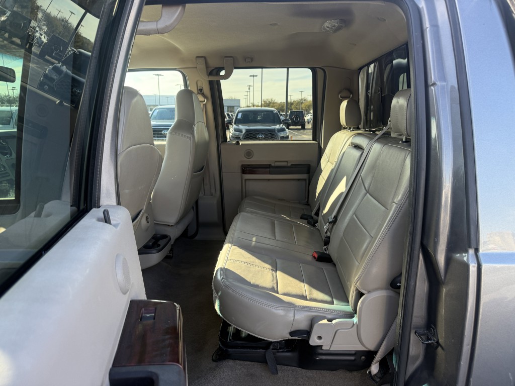 2009 Ford F-250 Image 28