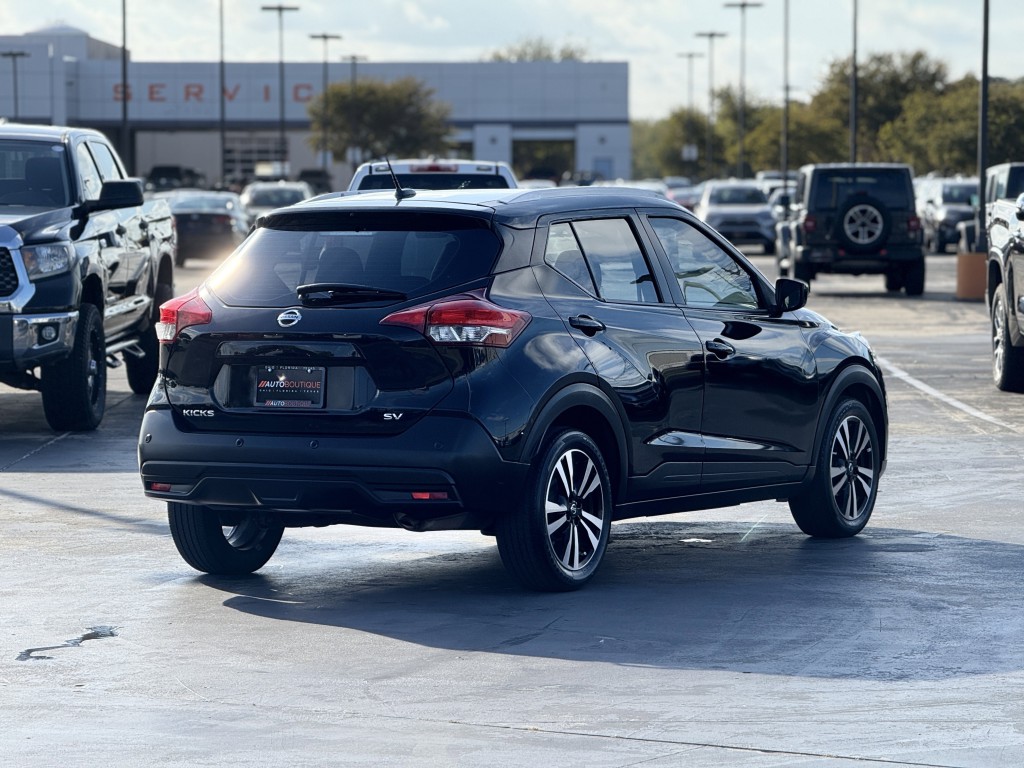 2020 Nissan Kicks Image 10
