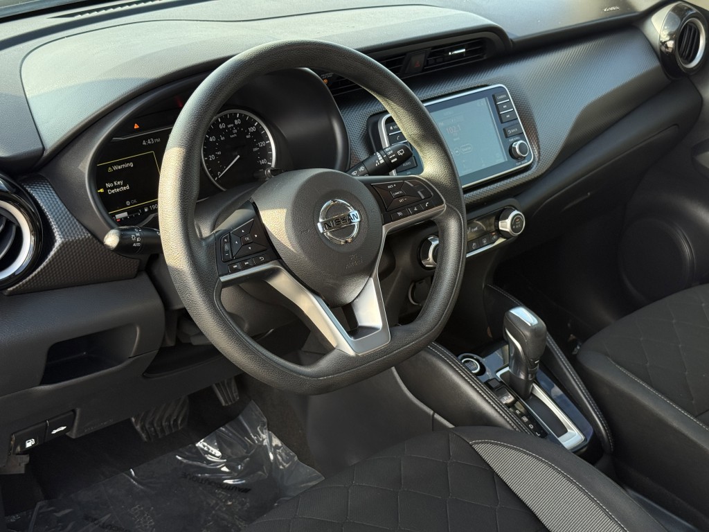 2020 Nissan Kicks Image 12