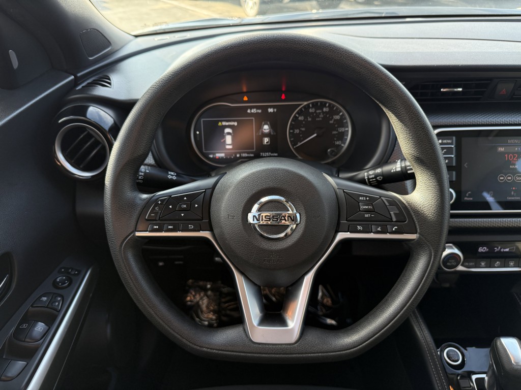 2020 Nissan Kicks Image 15