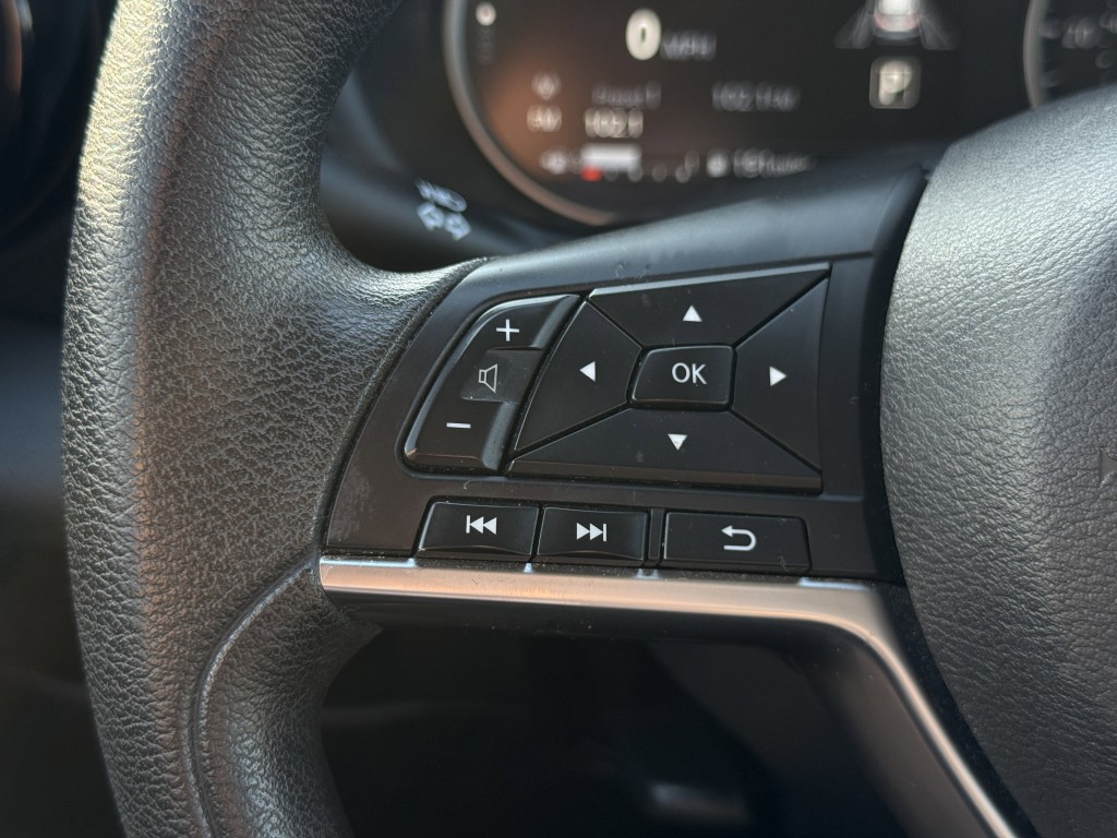 2020 Nissan Kicks Image 16