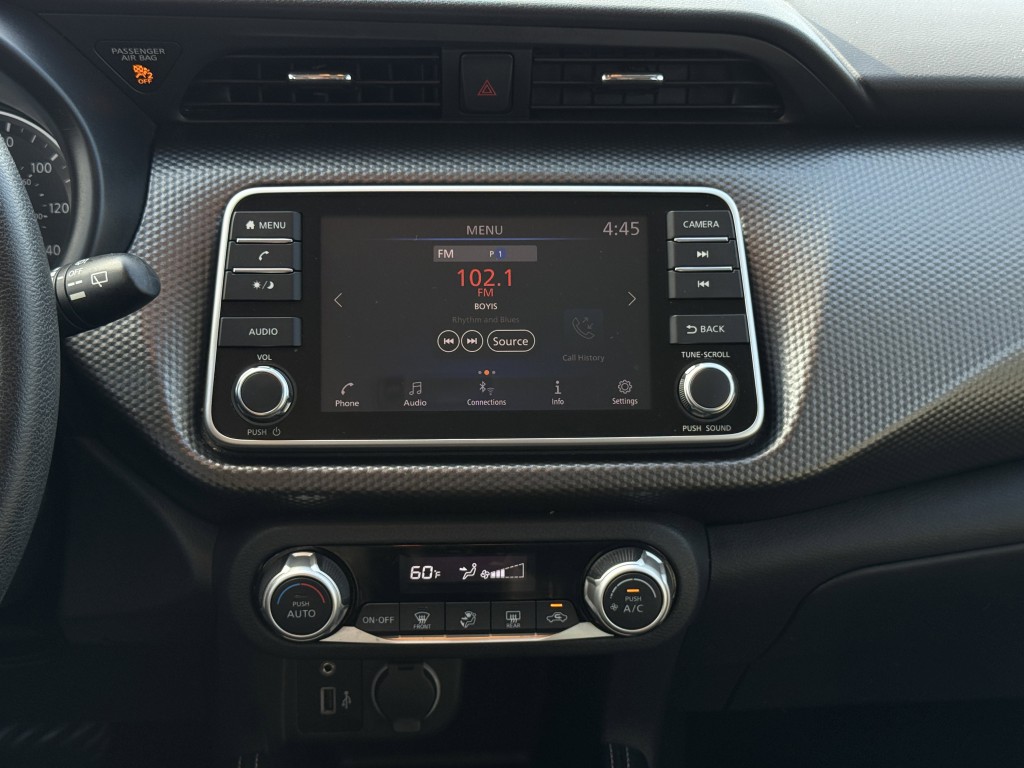 2020 Nissan Kicks Image 19
