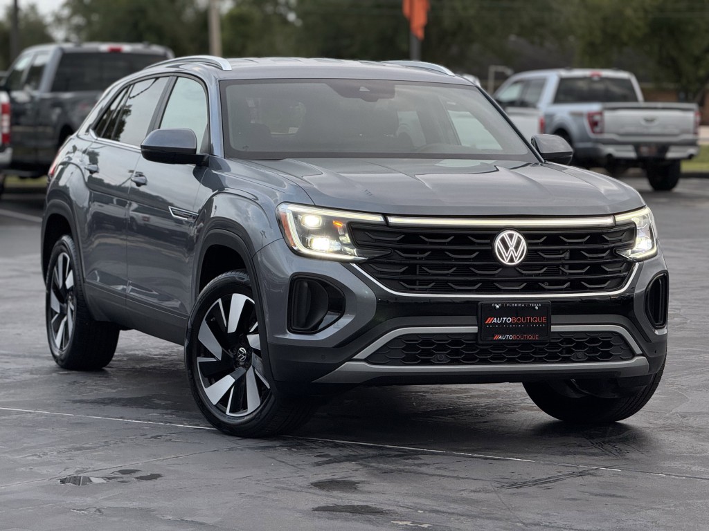 2024 Volkswagen Atlas Cross Sport Image 3