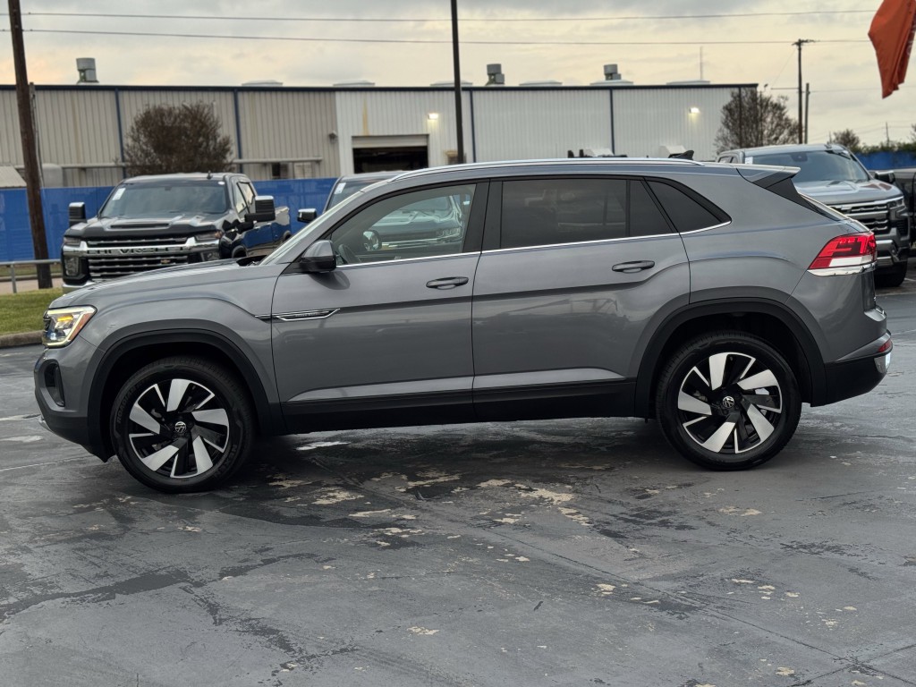 2024 Volkswagen Atlas Cross Sport Image 10