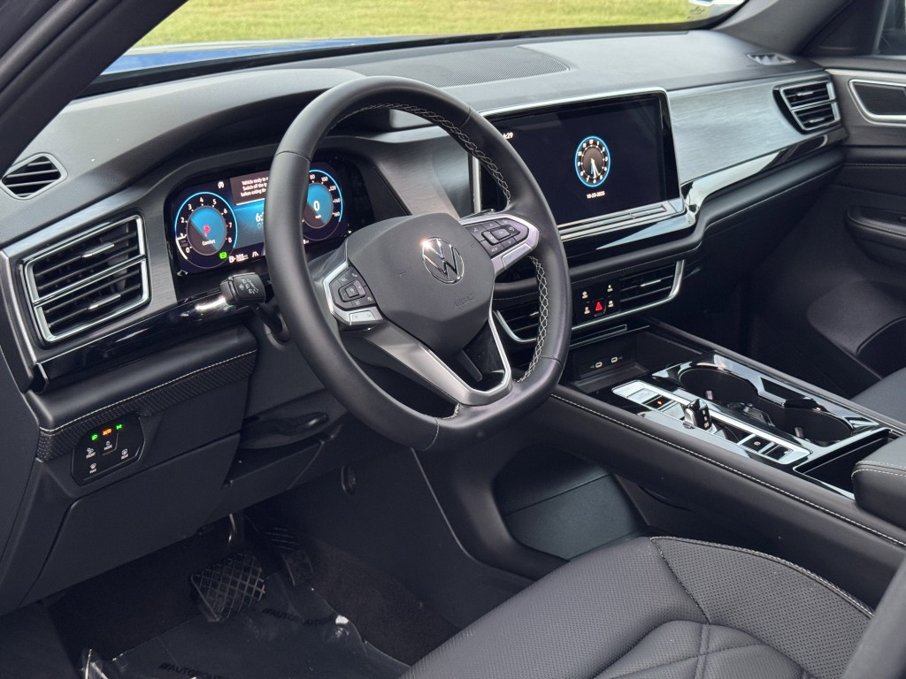2024 Volkswagen Atlas Cross Sport Image 12