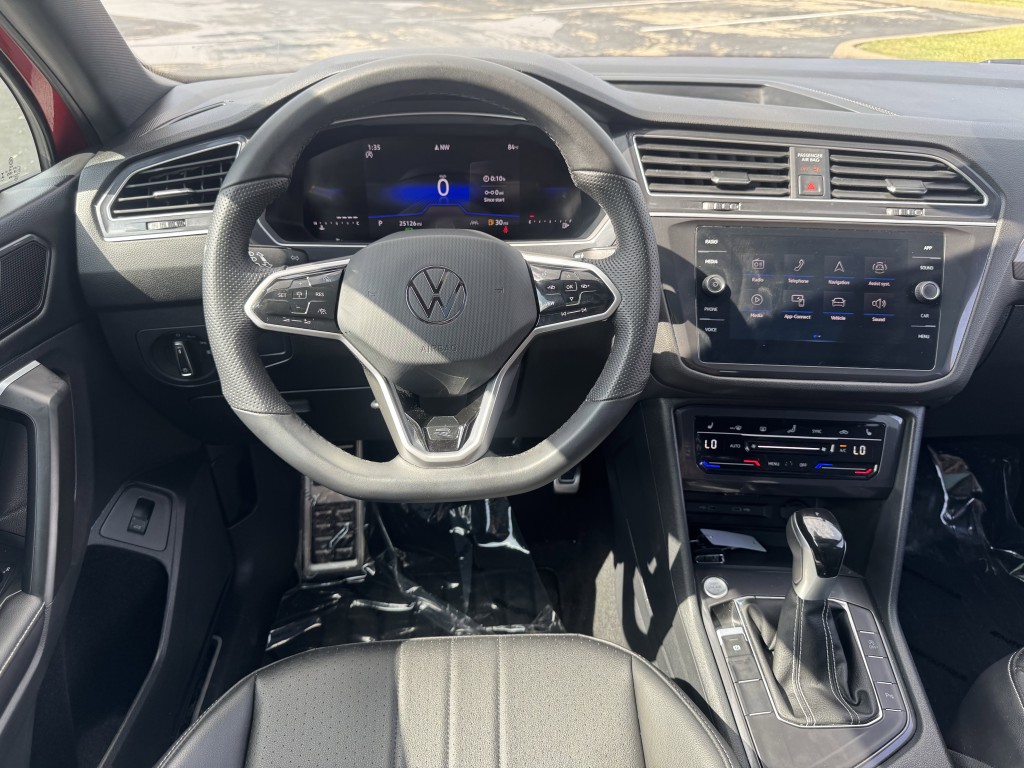 2024 Volkswagen Tiguan Image 14