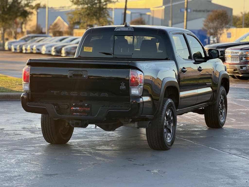 2021 Toyota Tacoma Image 9