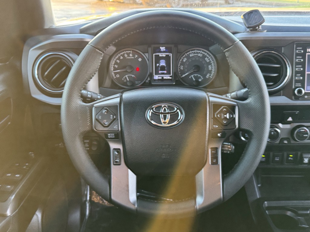 2021 Toyota Tacoma Image 15