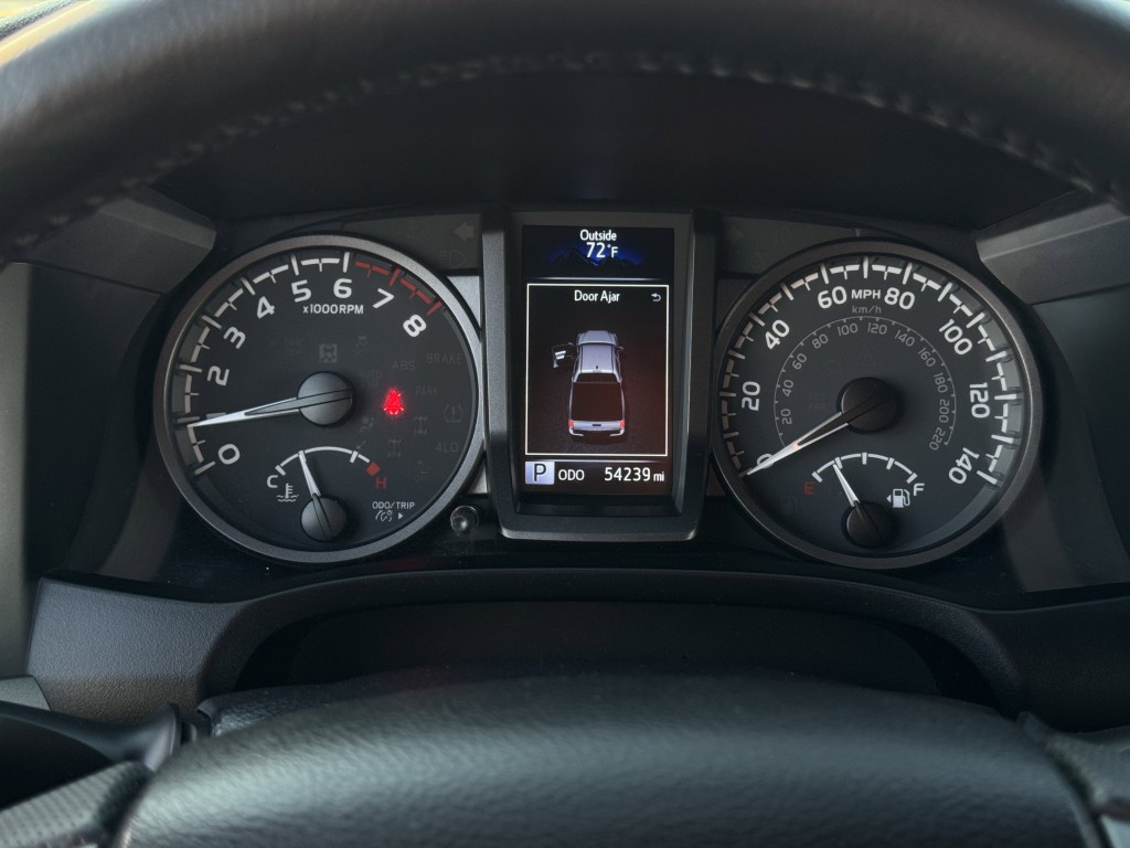 2021 Toyota Tacoma Image 18