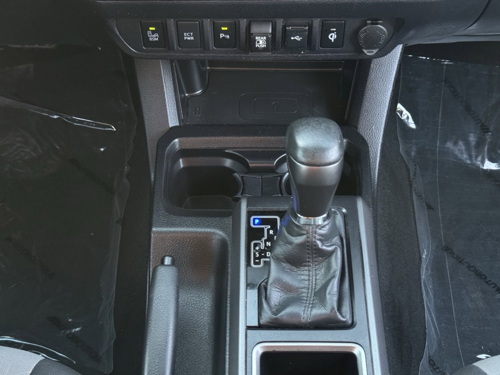 2021 Toyota Tacoma Image 22