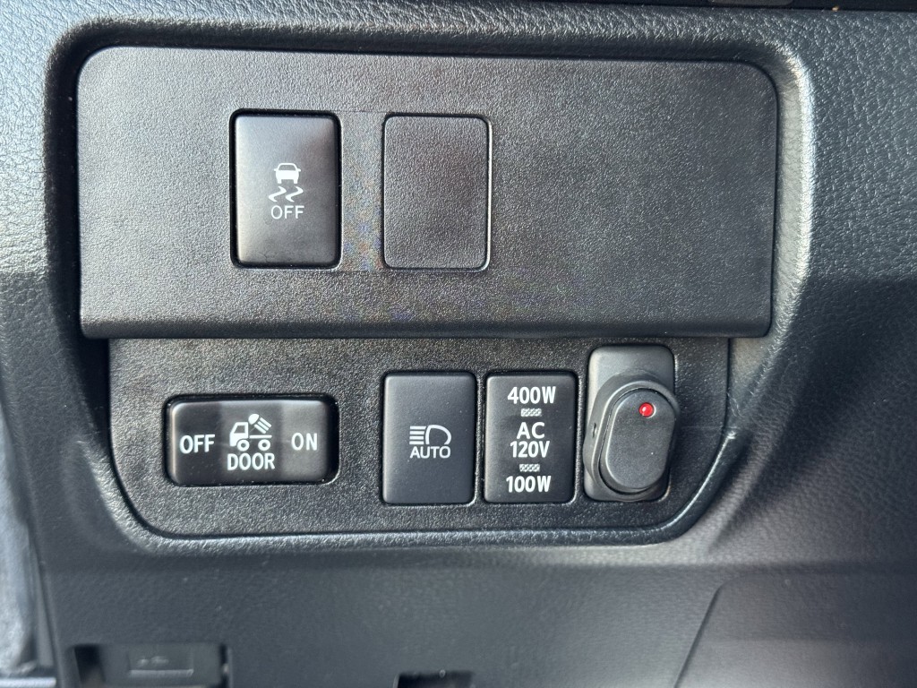 2021 Toyota Tacoma Image 29