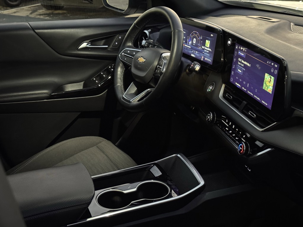 2025 Chevrolet Equinox Image 13