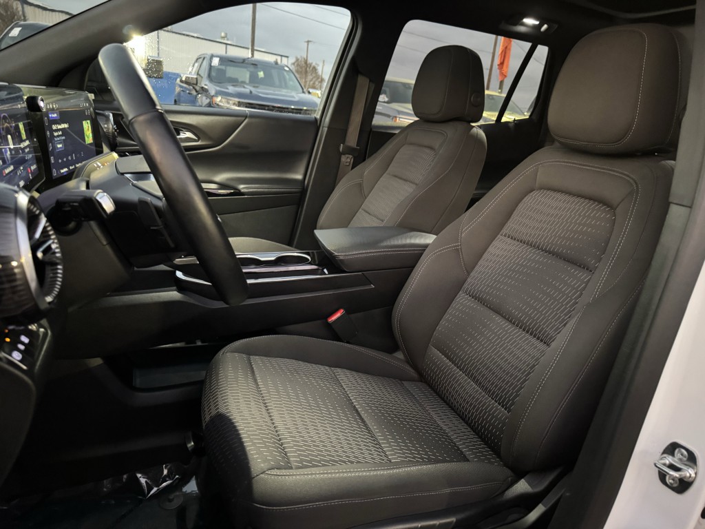 2025 Chevrolet Equinox Image 28