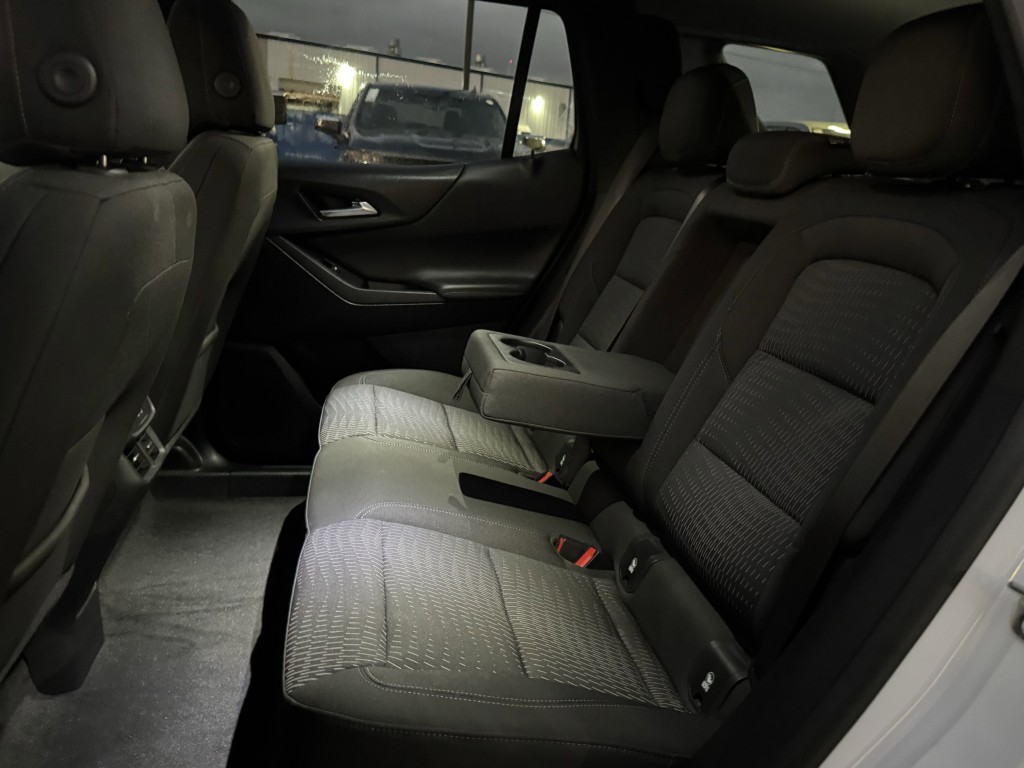 2025 Chevrolet Equinox Image 31