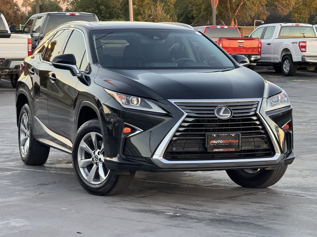 2019 Lexus RX Image 3