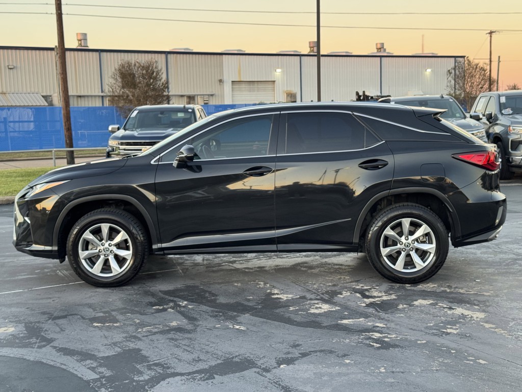 2019 Lexus RX Image 10