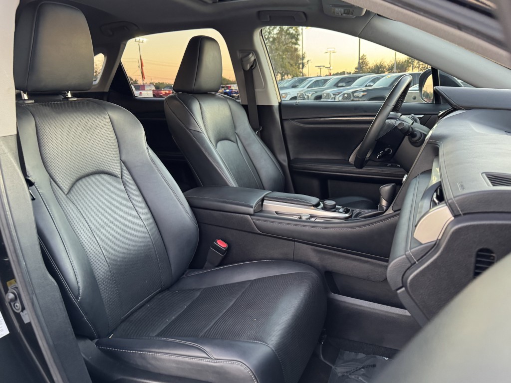 2019 Lexus RX Image 26