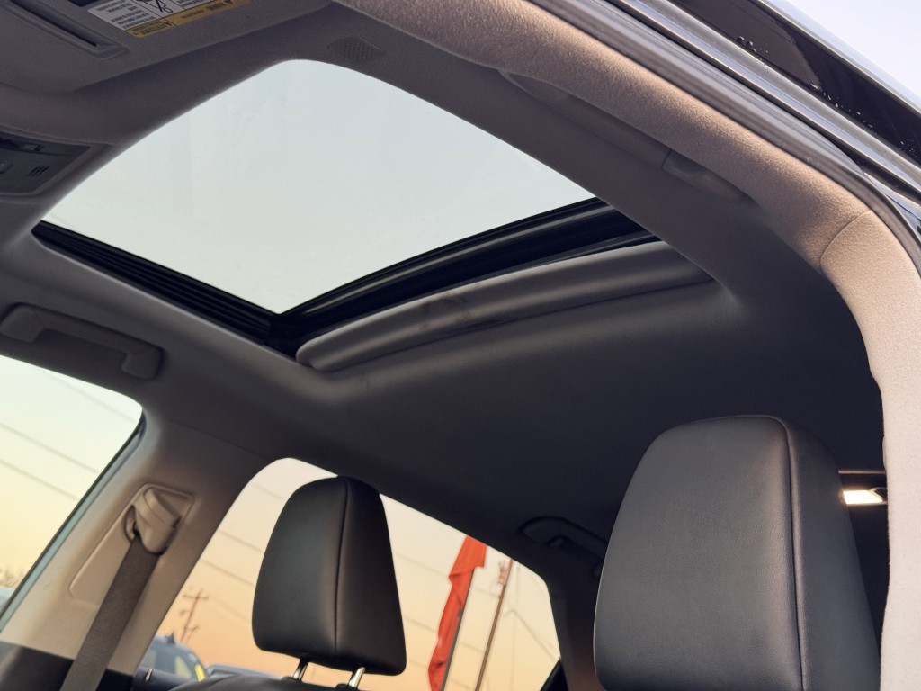 2019 Lexus RX Image 29