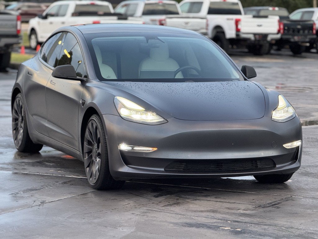 2021 Tesla Model 3 Image 3