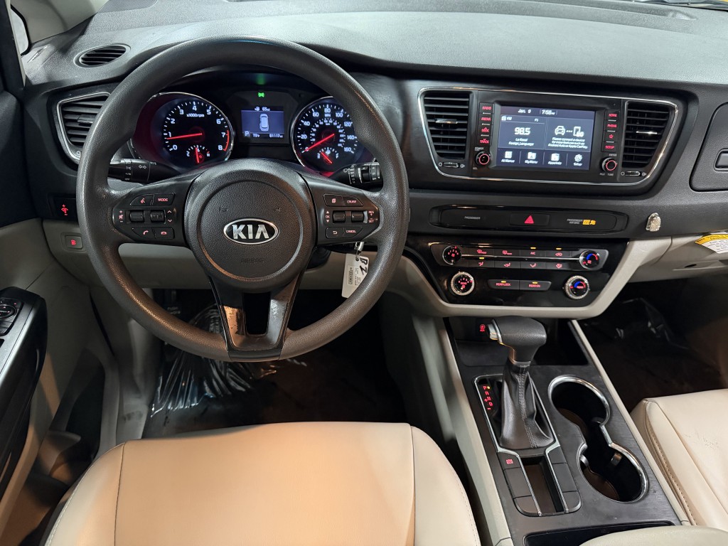 2021 Kia Sedona Image 13