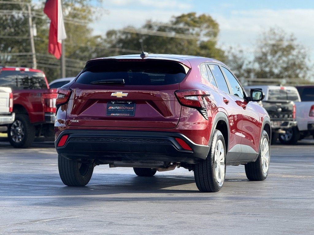 2024 Chevrolet Trax Image 8