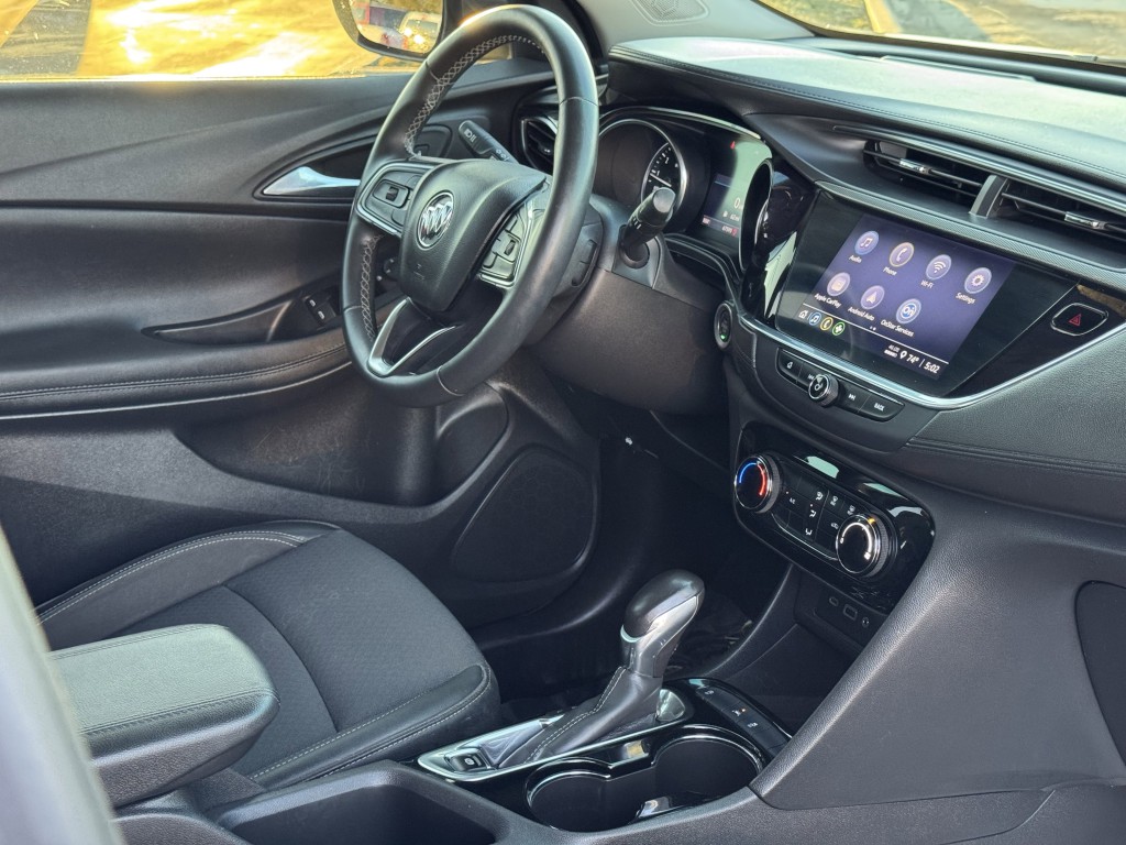 2022 Buick Enclave Image 13