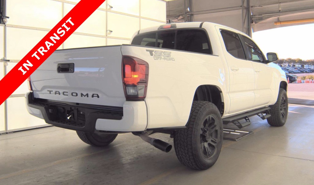 2020 Toyota Tacoma Image 6